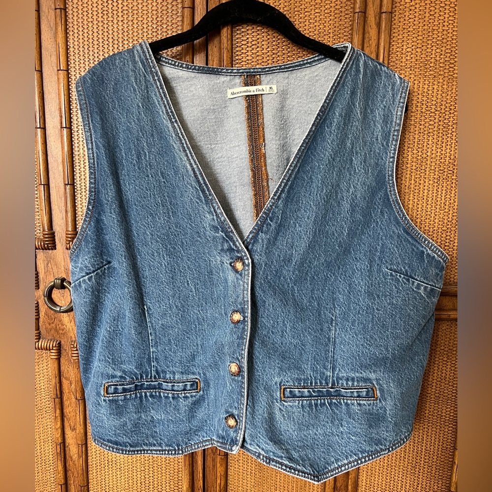 Abercrombie & Fitch Mara Denim Vest